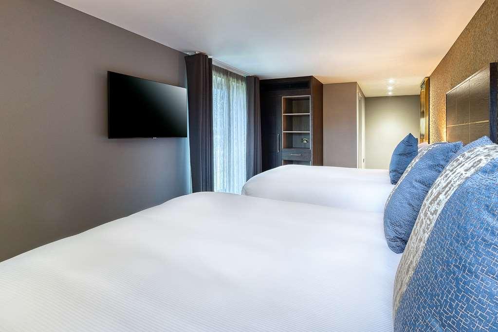 Aldwark Manor Estate Hotel Room photo